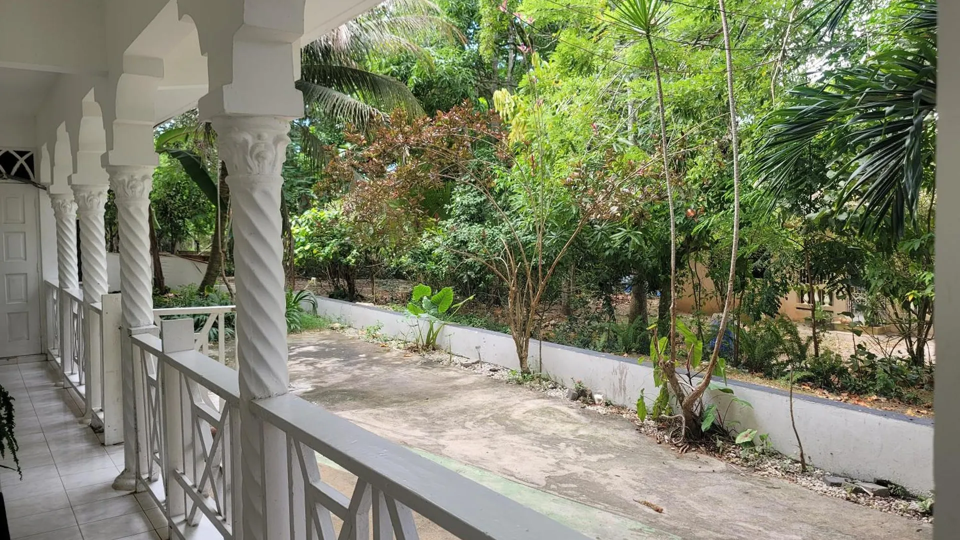Marva'S Whitehouse By Tigress 1 Appartement Negril 0*,